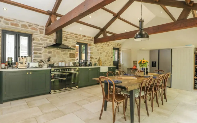 The Ivy Barn