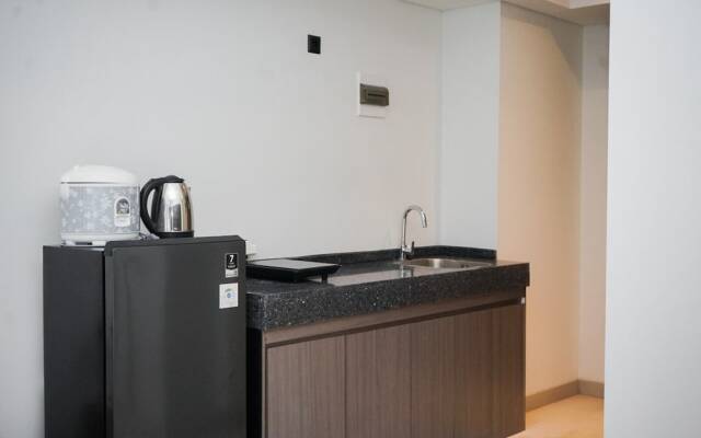 Studio Apartment With Sofa At Carstensz Residence