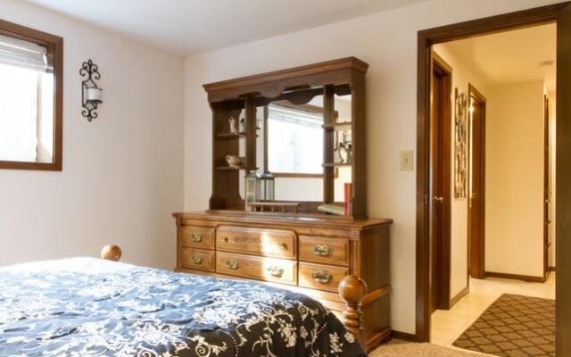 Oostema Farmstead Inn