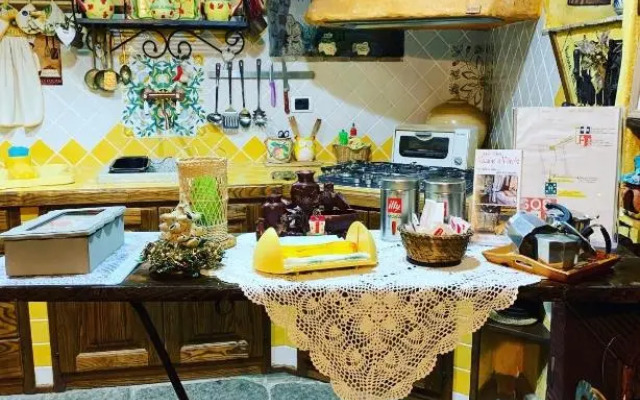 LAntico Loco Commodo