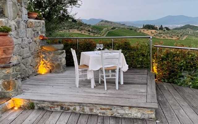 Room in B&B - Room Overlooking the Vineyards and Florence