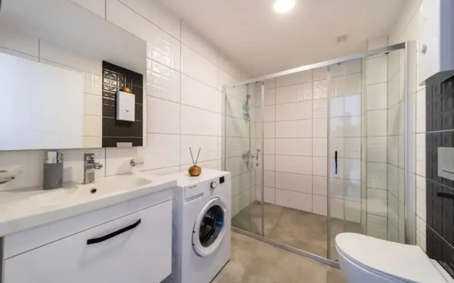 Lovely Flat With Shared Pool and Balcony in Alanya