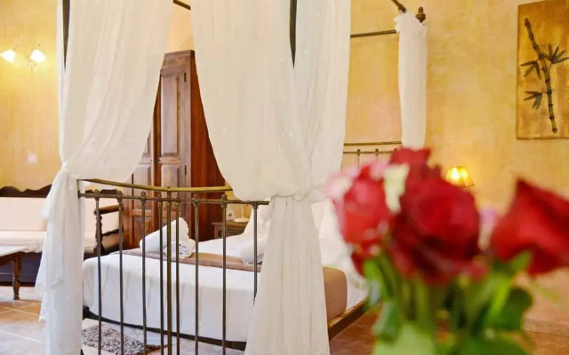Odos Oneiron Boutique Hotel
