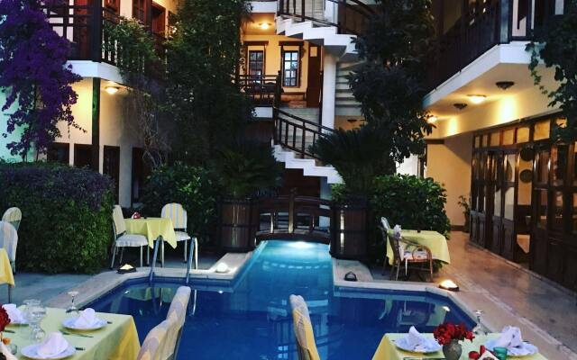 Karyati̇t Hotel