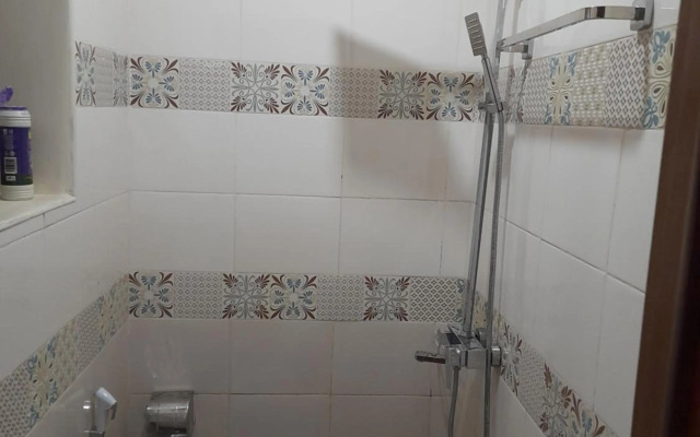 Strategically located apartment 2