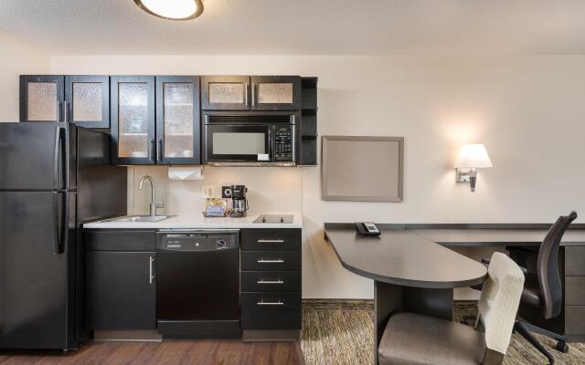 Candlewood Suites Washington Dulles Sterling by IHG