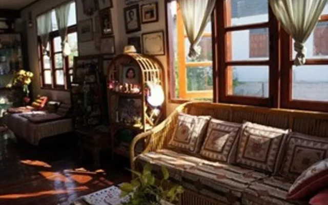 Baan Khun Yay Homestay