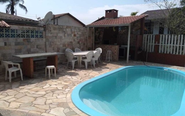 Hostel Guaratuba Connection PR