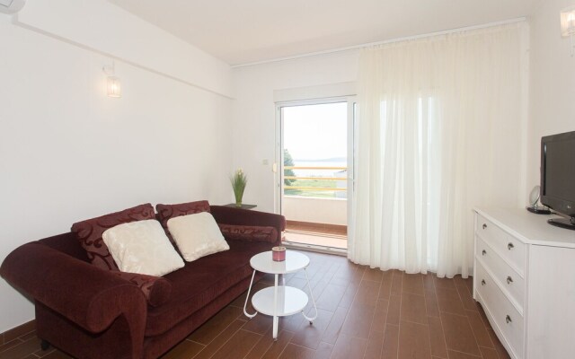 Summer Seaside Pearl Apartment Kastela
