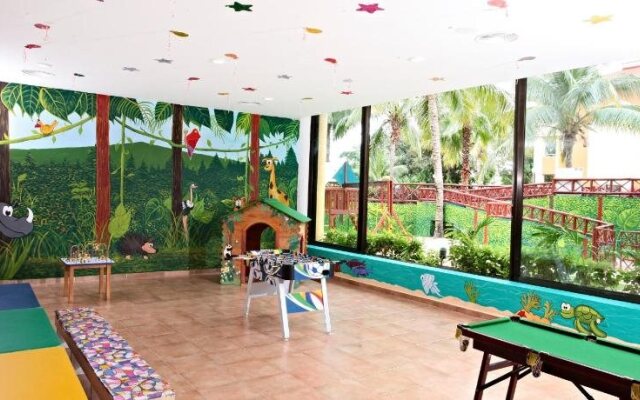 Quetzal Penthouses in Bahia Principe