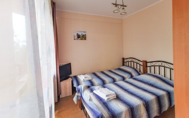 Lavrovy Sad Guest House