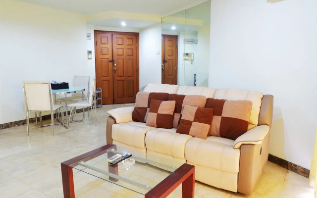 Spacious 2br Slipi Apartment Near Senayan