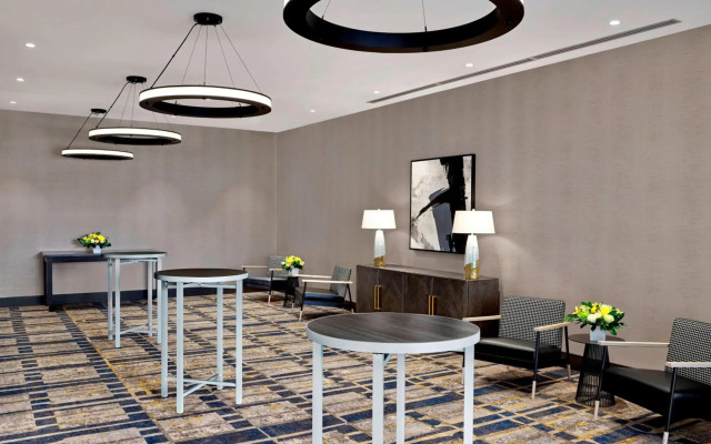 Delta Hotels by Marriott Calgary Downtown