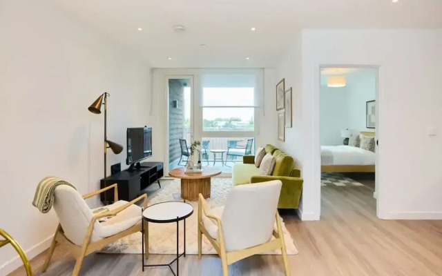 The Tottenham Hideaway - Alluring 1bdr Flat With Balcony