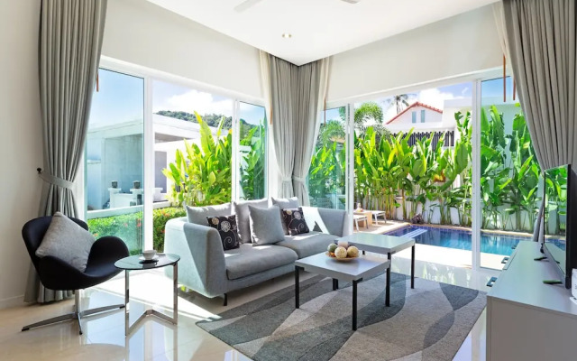 Tropical Stay at 2BR Pool Villa Greens 8