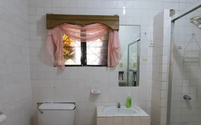 Belize Toucan Nest Hotel