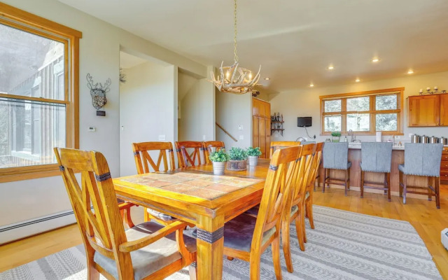 Private Hot Tub: Scenic Granby Vacation Rental!