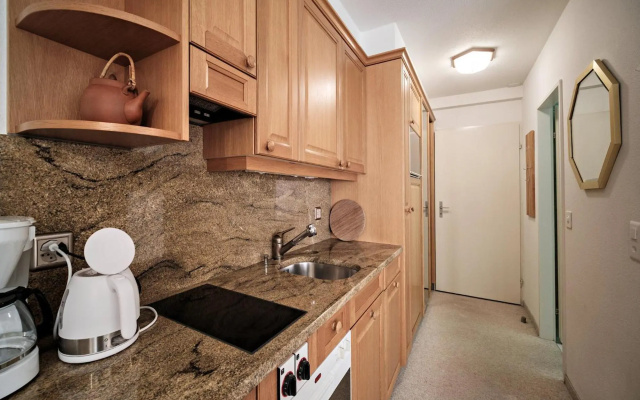 Paradies 506 – Kitchen – Arosa