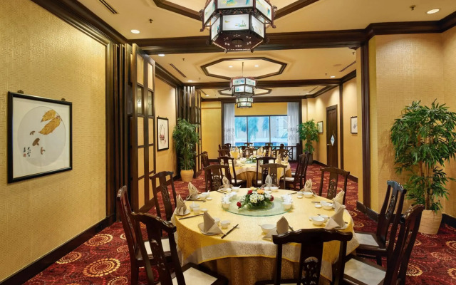 Mardhiyyah Hotel and Suites
