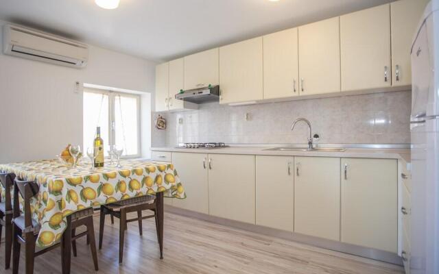 Apartments Crevatin Riva