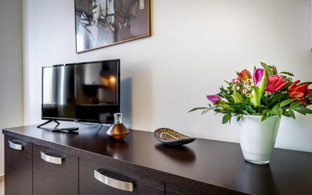 Arianna Apartment