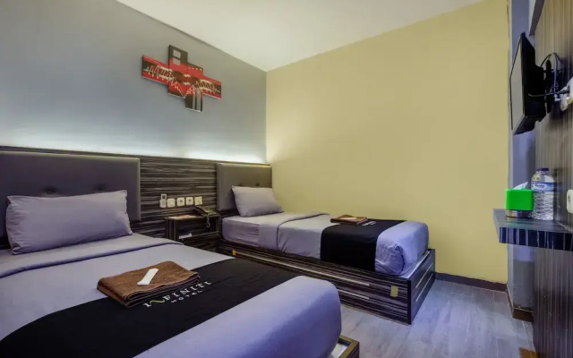 Infiniti Hotel