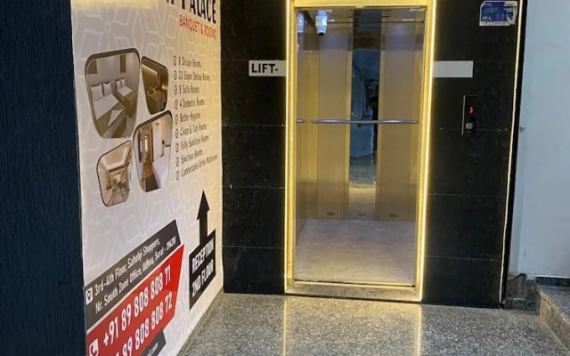 Fabhotel Infini Palace