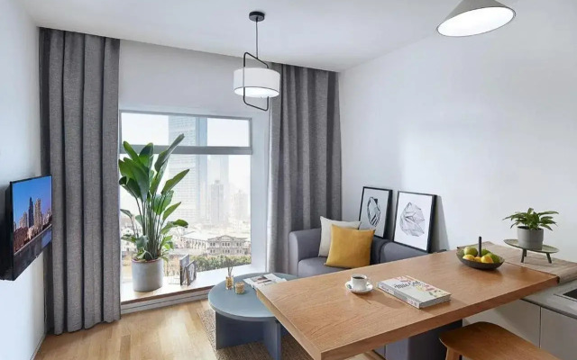 base SUHE Serviced Apartment