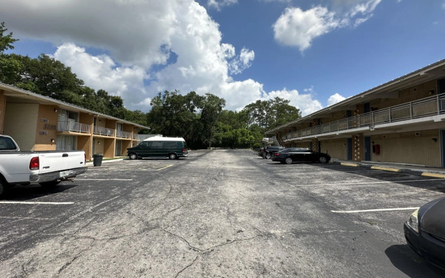 Knights Inn Gainesville