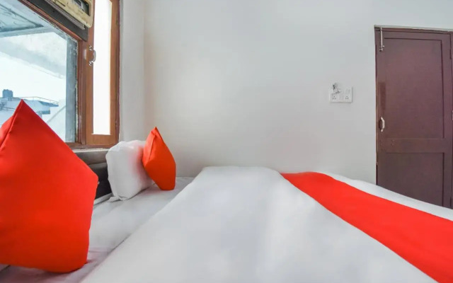 Oyo Flagship 71698 Gangotri Guest House