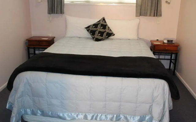 Riverlea Motel