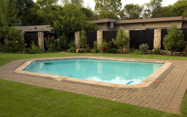 Cottonwood Guesthouse