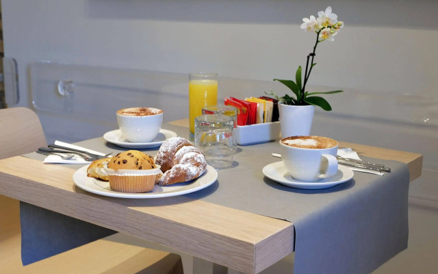 Navona Rooms