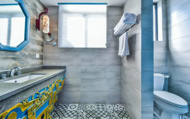 Floral Hotel Dali New Zhaoli