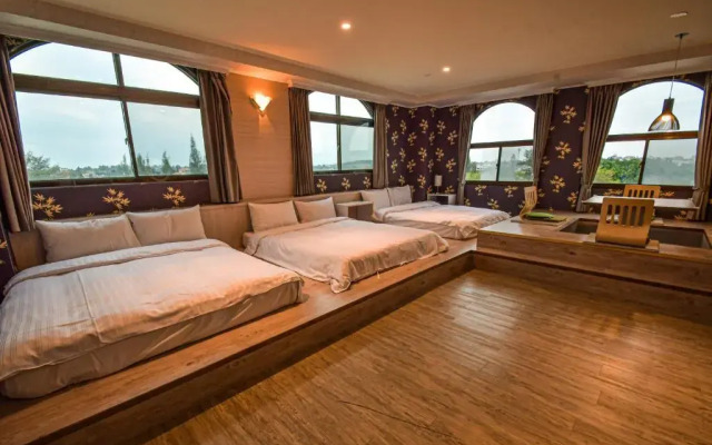 Jinsa Lakeside View Hotel