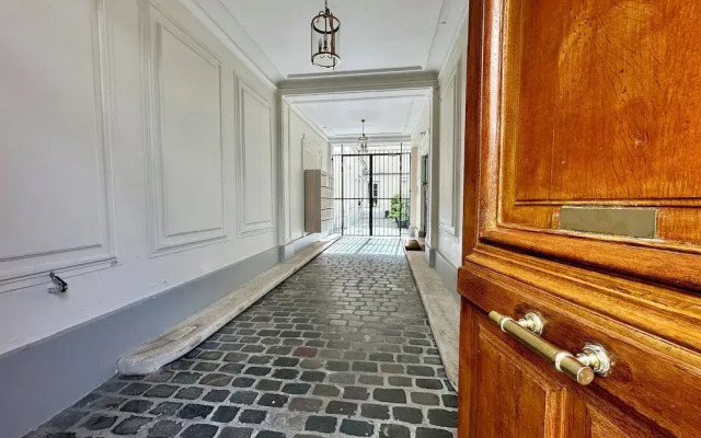 1552 Laborde