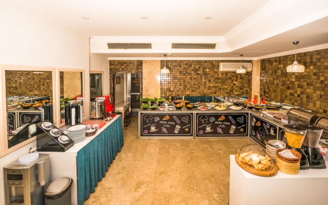 Mera Park Hotel