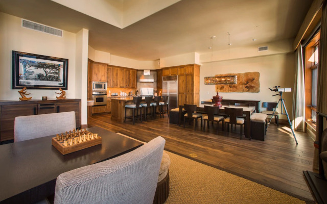 Horizon Pass Lodge