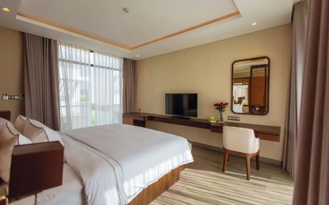 The Palm Nest Cam Ranh Pool Villa