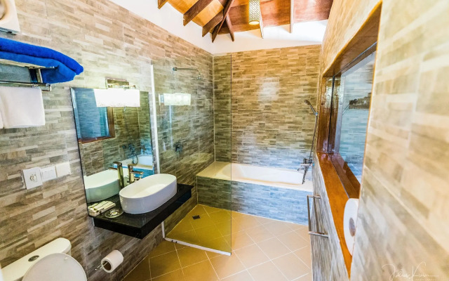 Sol Beach Resort