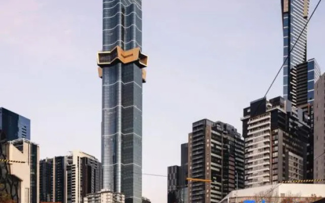 Brilliant Lv56 Condo HighRise Bay View