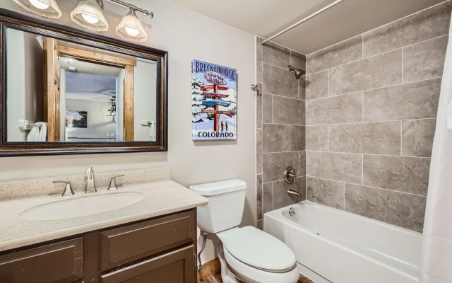 Sawmill 307 2 Bedroom Condo