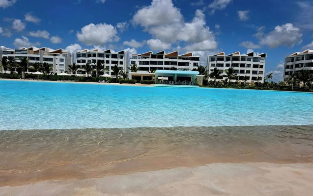 Oasis Turquesa Punta Cana Crystal Lagoon