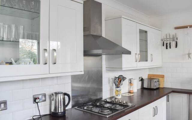 3 Bedroom Garden House In Central Brighton