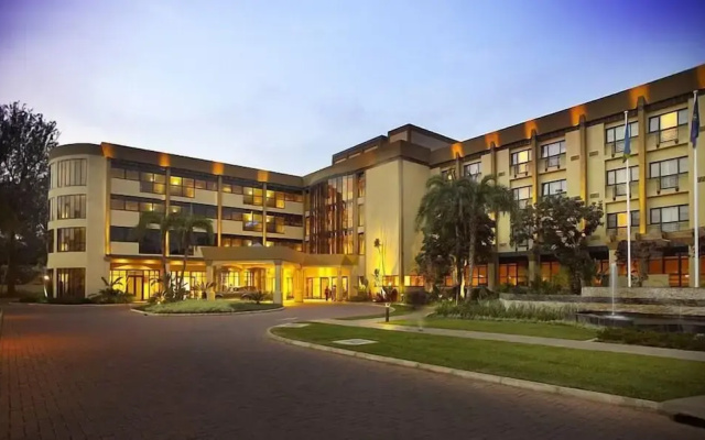 Nadeva Hotel