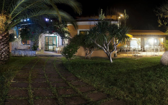 Montiruju Hotel