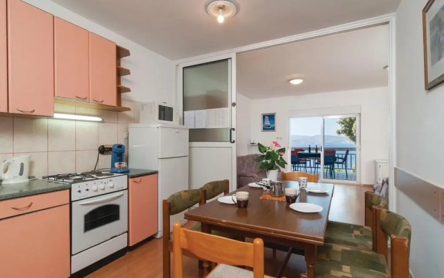 Awesome Home in Stanici With Wifi and 2 Bedrooms