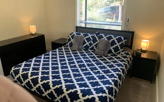 Seattle Vacation Home - Fremont House