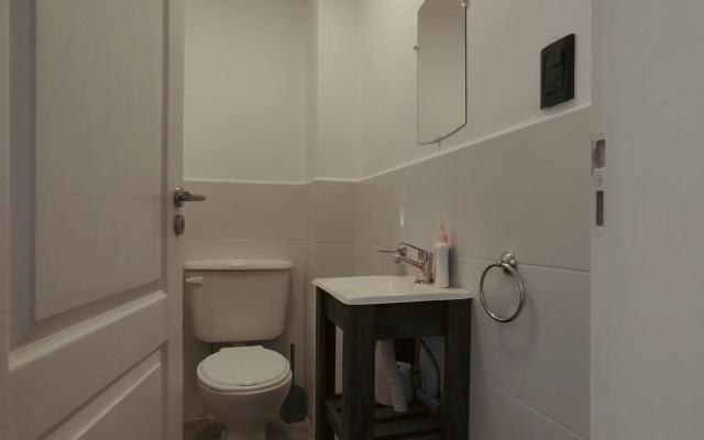 4 de Abril Dpto - by Me Nomad