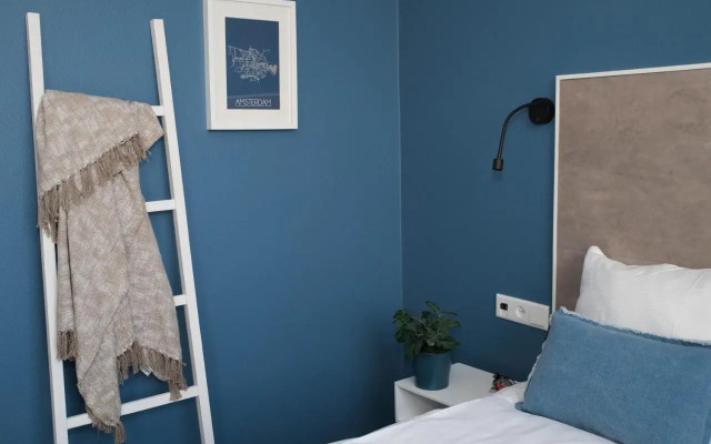 Отель The Bloom